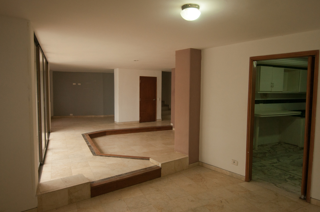 Imagen extraída de https://davivienda-bienes-cms.s3.amazonaws.com/000000000444_CR_1_11_24_AP_303_BRR_BOCAGRANDE_EDIFICIO_DON_PEDRO_DE_HEREDIA_COMEDOR_e13826ee05.jpg