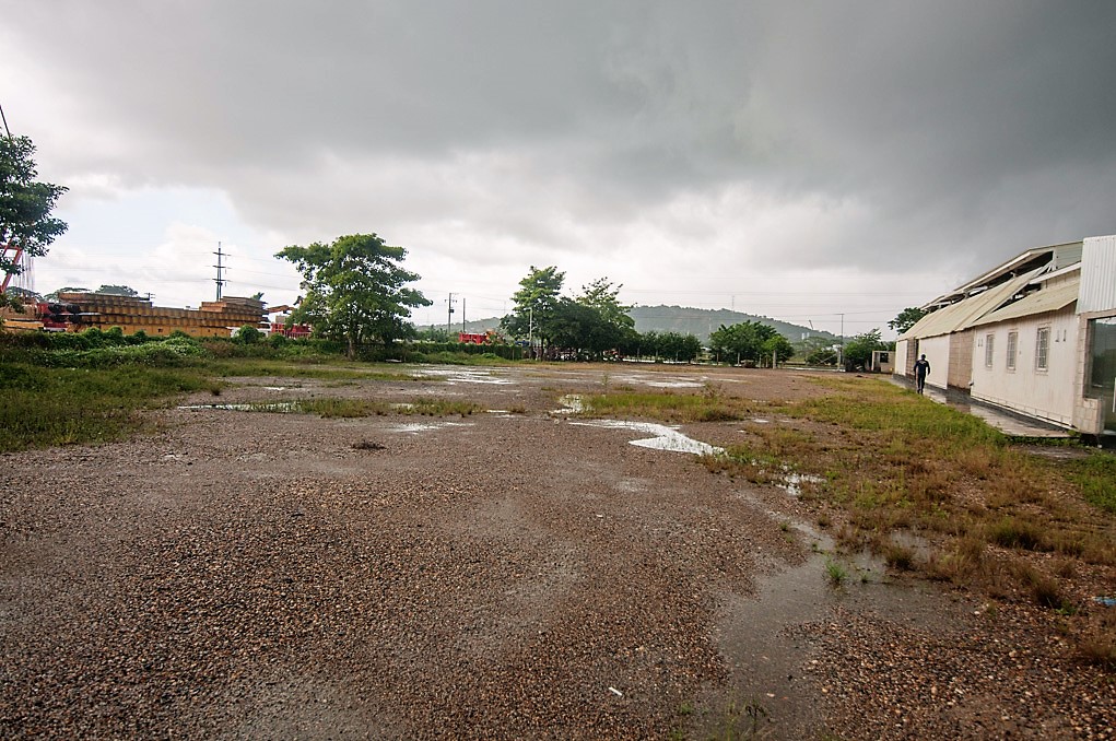 Imagen extraída de https://davivienda-bienes-cms.s3.amazonaws.com/05_9498_CR_56_1_119_LT_13_LT_13_ZONA_INDUSTRIAL_DE_MAMONAL_LOTE_GRACIAS_A_DIOS_SECTOR_ARROZ_BARATO_LOTE_46a0eb291e.jpg