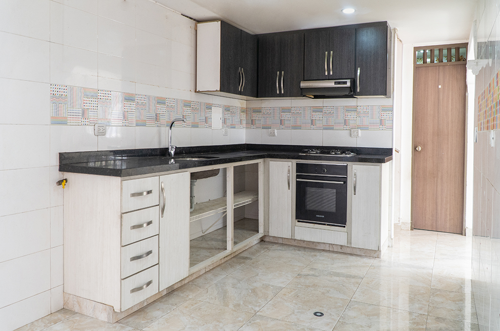 Imagen extraída de https://davivienda-bienes-cms.s3.amazonaws.com/2_Cocina_b4730a1fda.jpg