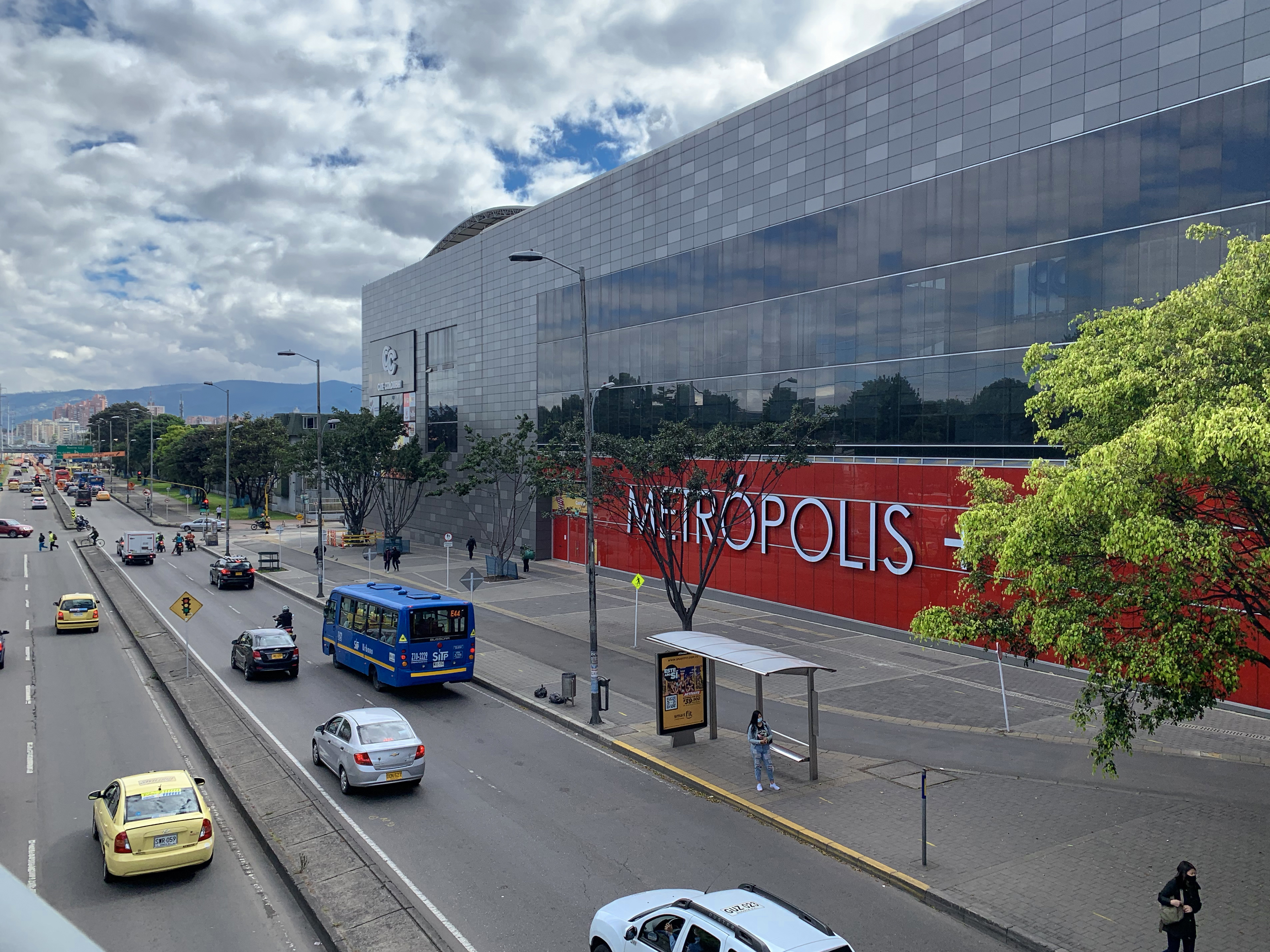Imagen extraída de https://davivienda-bienes-cms.s3.amazonaws.com/2_Fachada_ec2f05ed6d.jpg