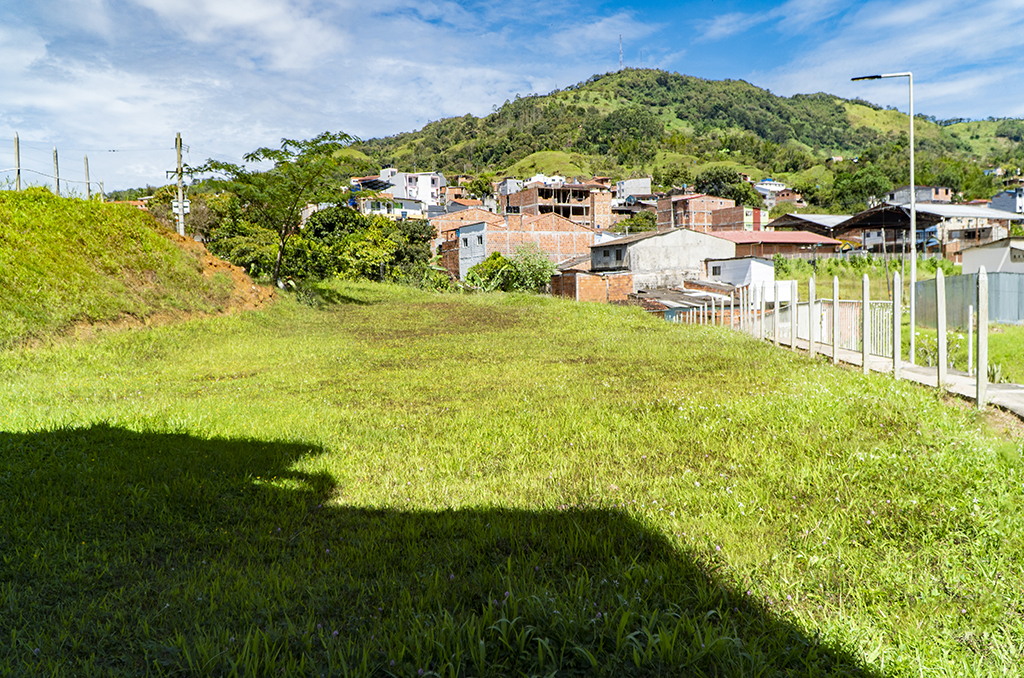Imagen extraída de https://davivienda-bienes-cms.s3.amazonaws.com/2_Lote_15938517d6.jpg