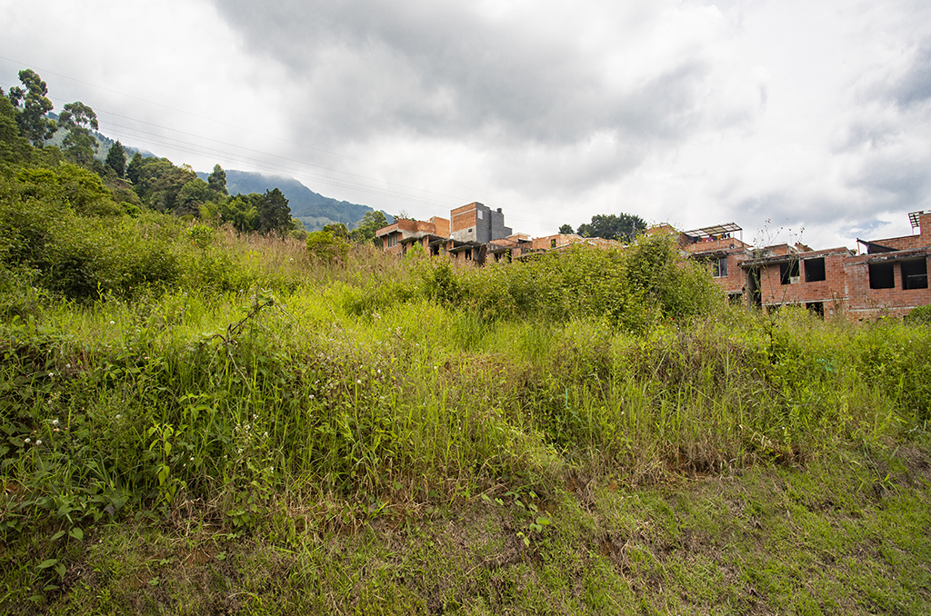 Imagen extraída de https://davivienda-bienes-cms.s3.amazonaws.com/4_Lote_e557a4a60a.jpg