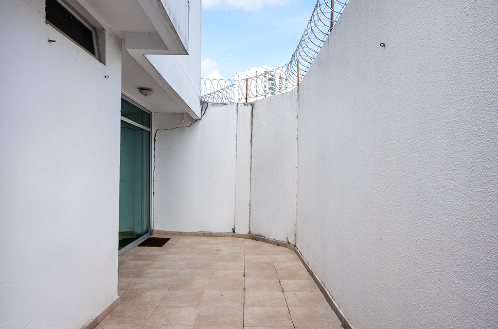 Imagen extraída de https://davivienda-bienes-cms.s3.amazonaws.com/4_Patio_0f00d92a5a.jpg