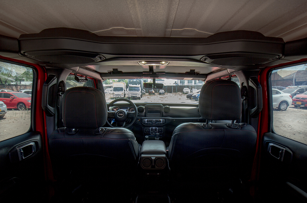 Imagen extraída de https://davivienda-bienes-cms.s3.amazonaws.com/6_Interior_Vehiculo_32ac8979cb.jpg