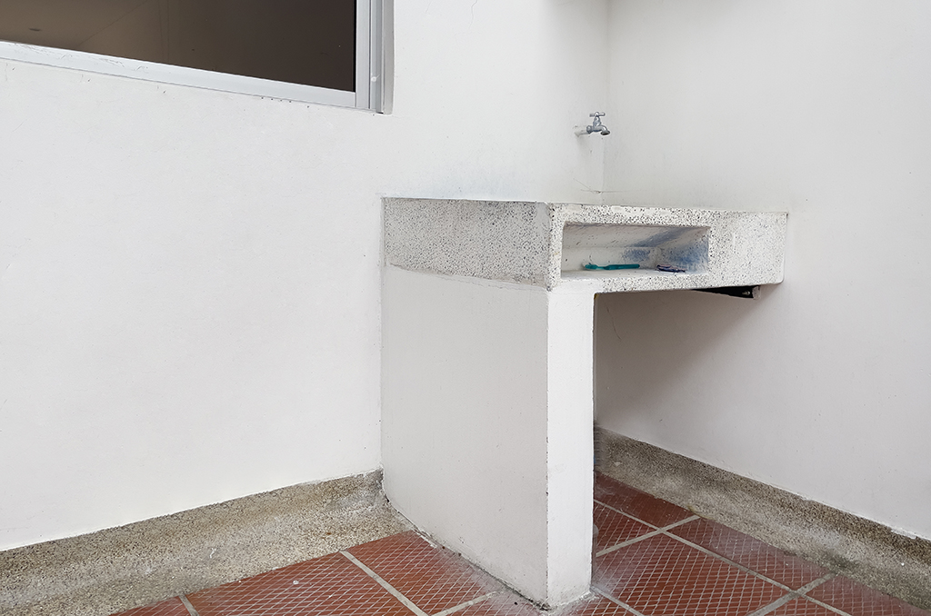 Imagen extraída de https://davivienda-bienes-cms.s3.amazonaws.com/7_Cuarto_de_Aseo_5b7fcdde39.jpg